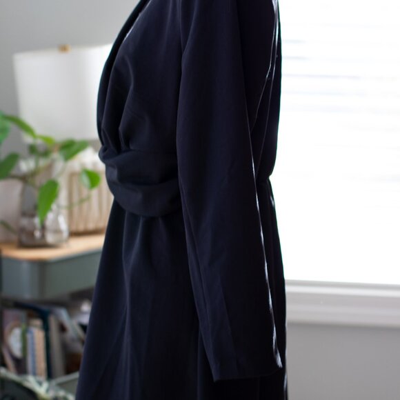 NWT Eloquii Size 14 Black Minidress w/Padded Shoulders and Twist Front - Picture 7 of 13